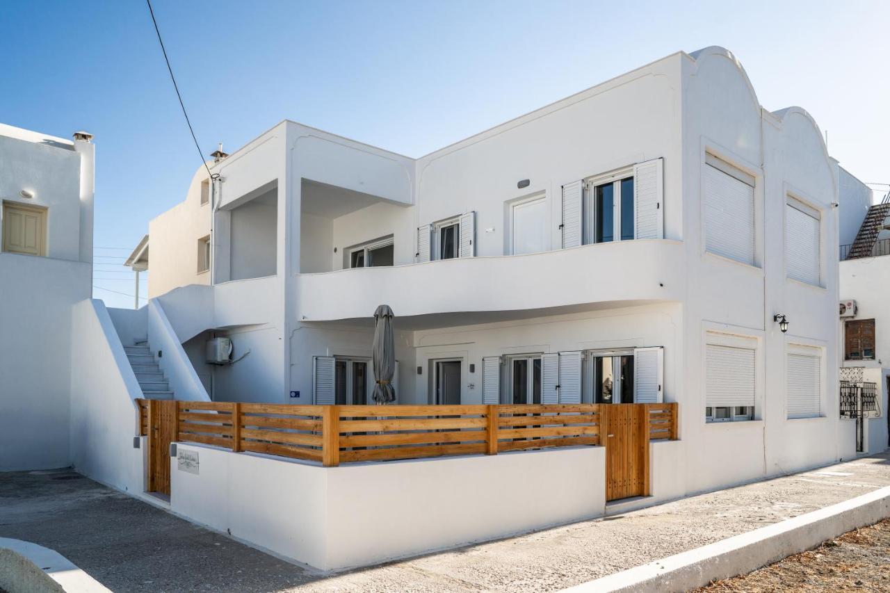 Thira Gold Suites Fira  Extérieur photo