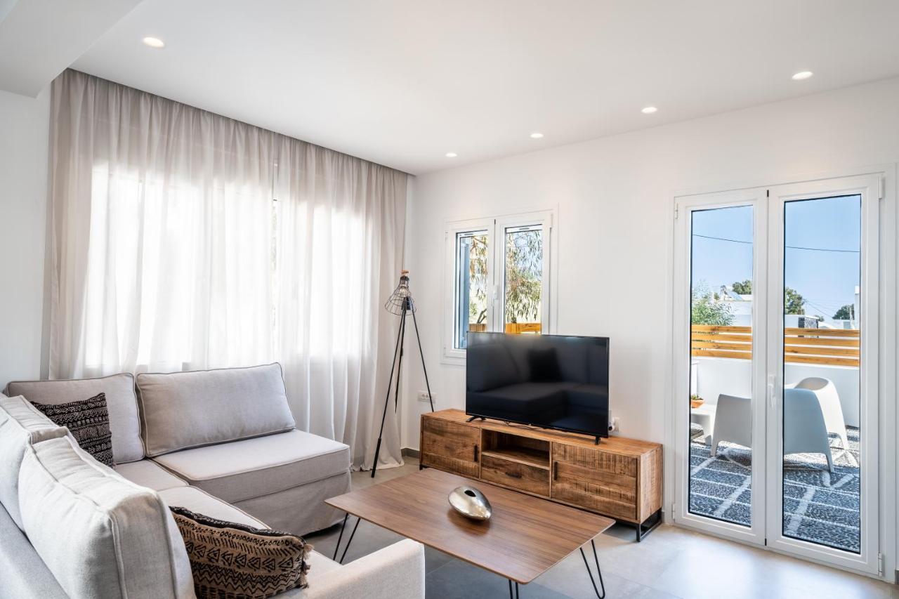 Thira Gold Suites Fira  Extérieur photo