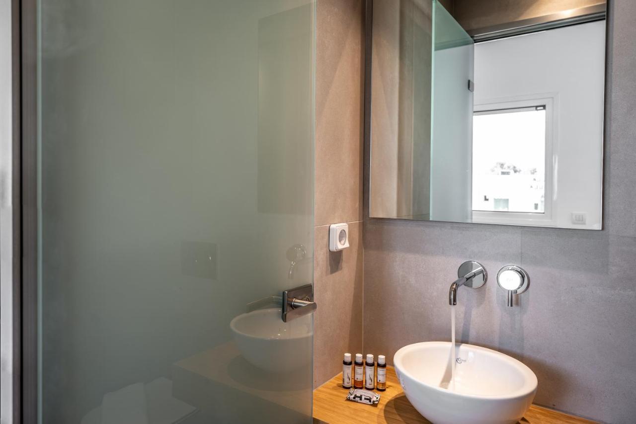 Thira Gold Suites Fira  Extérieur photo