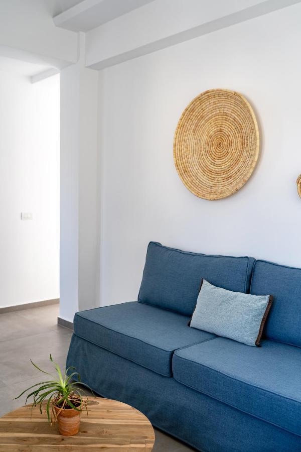 Thira Gold Suites Fira  Extérieur photo
